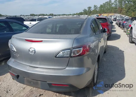 2011 Mazda Mazda3 I Touring z USA, uszkodzony, nr VIN JM1BL1VF9B1367379